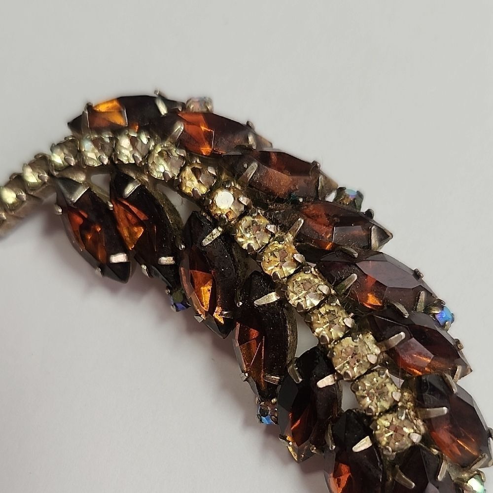 Mid Century Root Beer AB Crystal Rhinestone Brooch - Picture 2 of 8